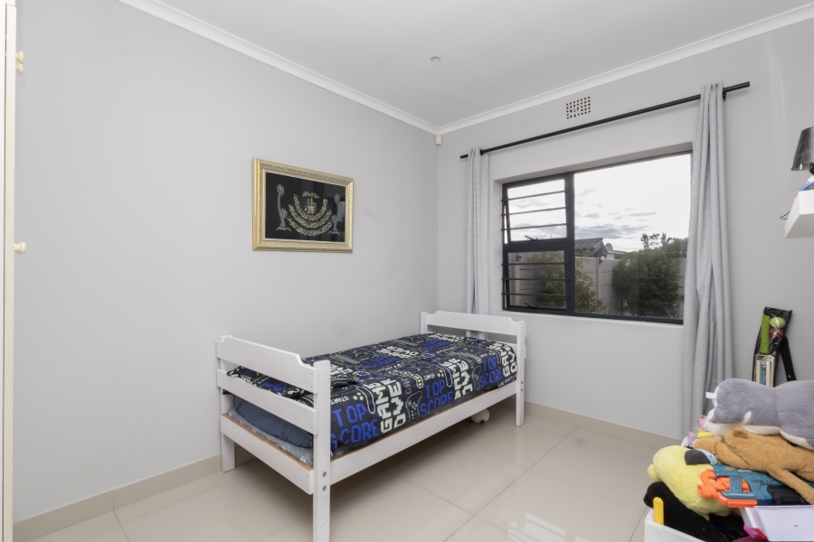 3 Bedroom Property for Sale in Sanddrift Western Cape